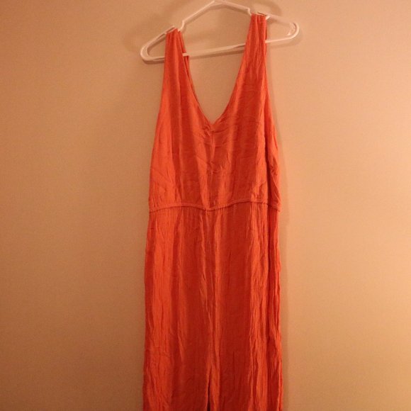 F21+ Wide Leg Jumpsuit - Picture 3 of 16